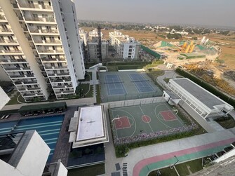 3 BHK 1789 Sq.Ft. Apartment in Central Park Flower Valley Aqua Front Towers