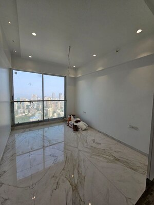 Bedroom in 4 BHK Apartment at Marathon Monte South, Byculla West – for Sale