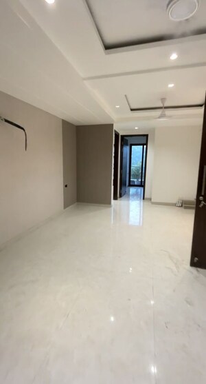 3 BHK Builder Floor For Sale in Shanti Kunj