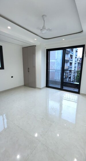Room in 3 BHK Builder Floor at Shanti Kunj – for Sale