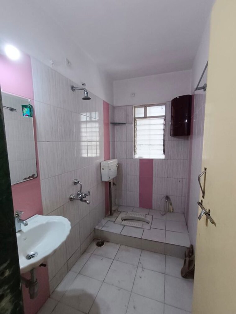 Bathroom, aishwaryam-ventures 2 Bedroom 1200 Sq.Ft. Apartment In Pimpri Chinchwad Pcmc Pune 10669911