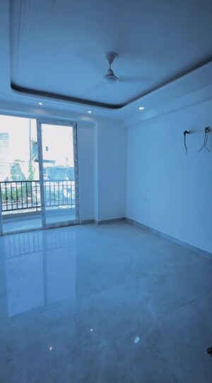 3 BHK Builder Floor For Sale in Sultanpur