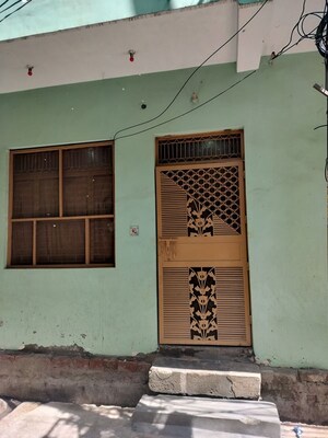 Room in 2 BHK Independent House at Vijay Nagar – for Sale