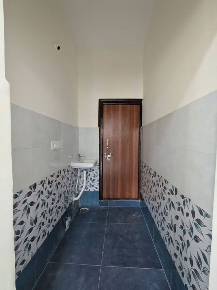 Washroom, raghavendra-arcade 1 Bedroom 650 Sq.Ft. Apartment In Kondapur Hyderabad 10669926