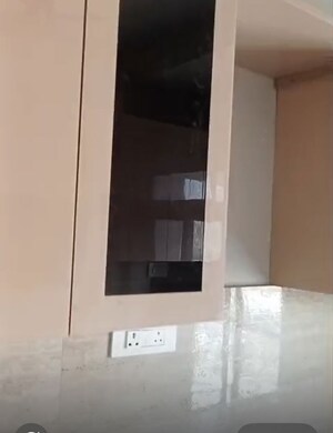 Furnished Amenities in 1 BHK Apartment at Ufasa Fortune Star, Byculla – for Rent