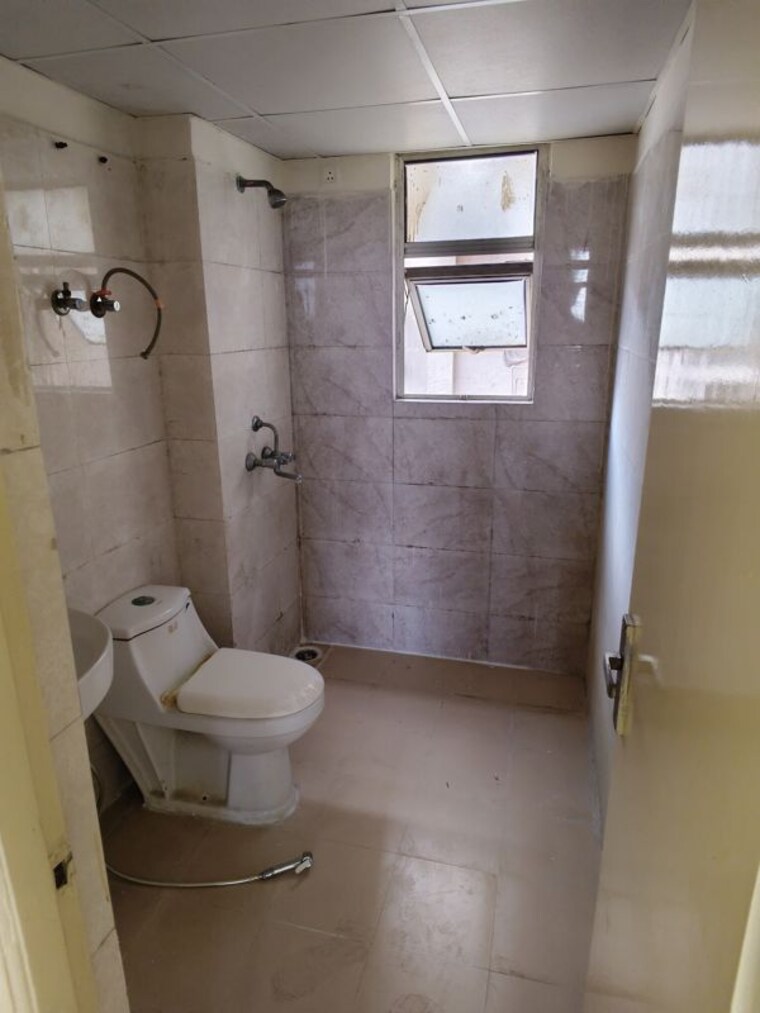 Bathroom, mittal-rajnagar-residency 2 Bedroom 1155 Sq.Ft. Apartment In Raj Nagar Extension Ghaziabad 10669948