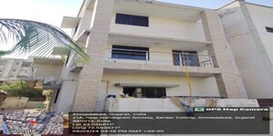 Villa – Exterior View View at Sardar Colony - for Sale