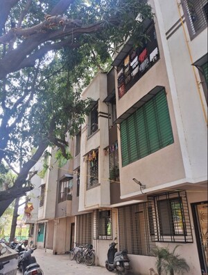  Apartment For Sale in Lower Govind Nagar