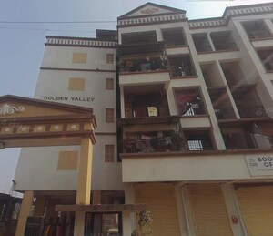  Apartment For Sale in Badlapur