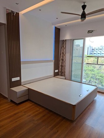 3.5 BHK 1850 Sq.Ft. Apartment in DLH Sorrento