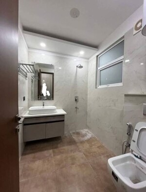 Bathroom in 2 BHK Apartment at Palm Residency Chhatarpur, Chattarpur – for Rent
