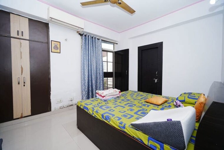 Bedroom, crossing-republik 2.5 Bedroom 1320 Sq.Ft. Apartment In Crossing Republic Ghaziabad 10670063