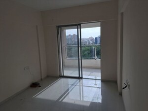 Room in 3 BHK Apartment at Sukhwani Coloronic, Ravet – for Rent