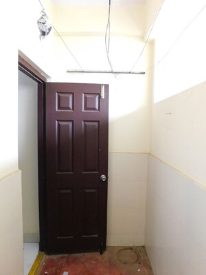 Building Lobby in 3 BHK Builder Floor at Kondapur – for Rent