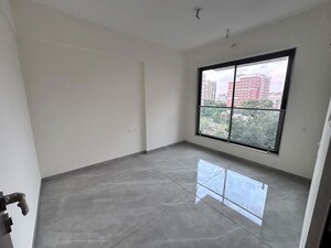 Room in 1 BHK Apartment at Siddha Sky, Sion – for Rent
