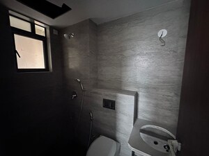 Bathroom in 3 BHK Apartment at Dosti Mezzo 22, Sion East – for Rent