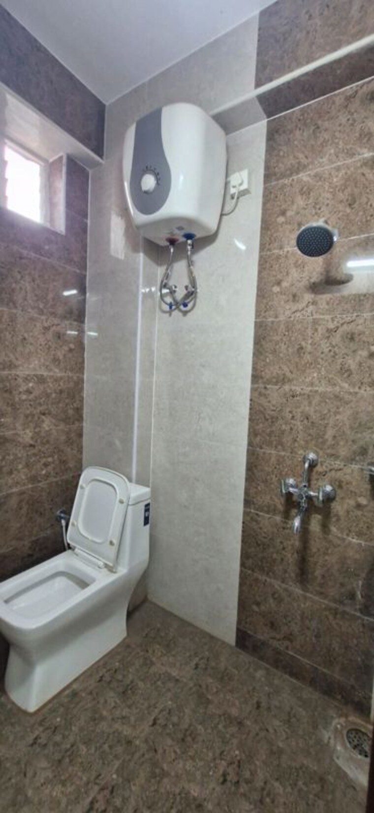 Bathroom, kondapur 3 Bedroom 2100 Sq.Ft. Builder Floor In Kondapur Hyderabad 10670106