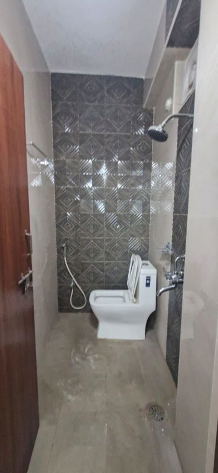 Bathroom, kondapur 3 Bedroom 2100 Sq.Ft. Builder Floor In Kondapur Hyderabad 10670106