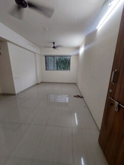 1 BHK Apartment For Rent in Rabale
