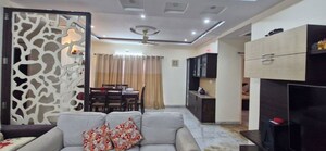 Bedroom in 3 BHK Builder Floor at Kondapur – for Rent