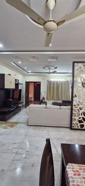 Living Room in 3 BHK Builder Floor at Kondapur – for Rent