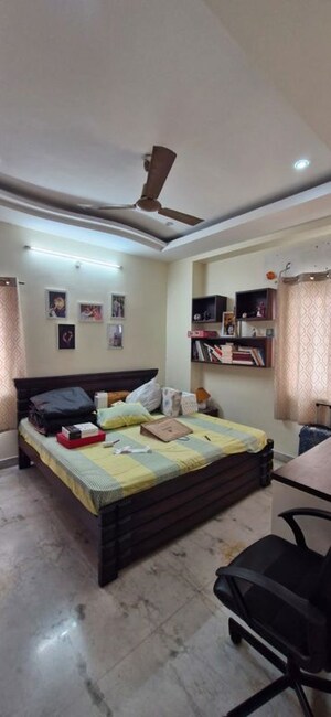 Bedroom in 3 BHK Builder Floor at Kondapur – for Rent