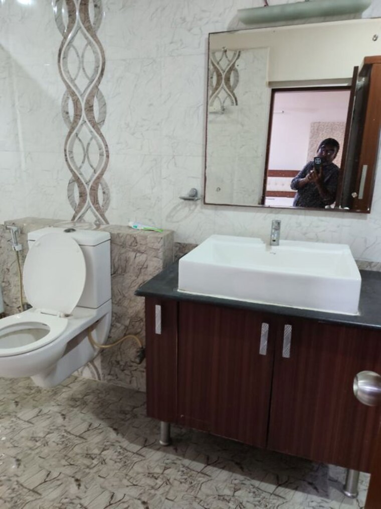 Bathroom, bandlaguda jagir 4 Bedroom 3800 Sq.Ft. Villa In Bandlaguda Jagir Hyderabad 10670165