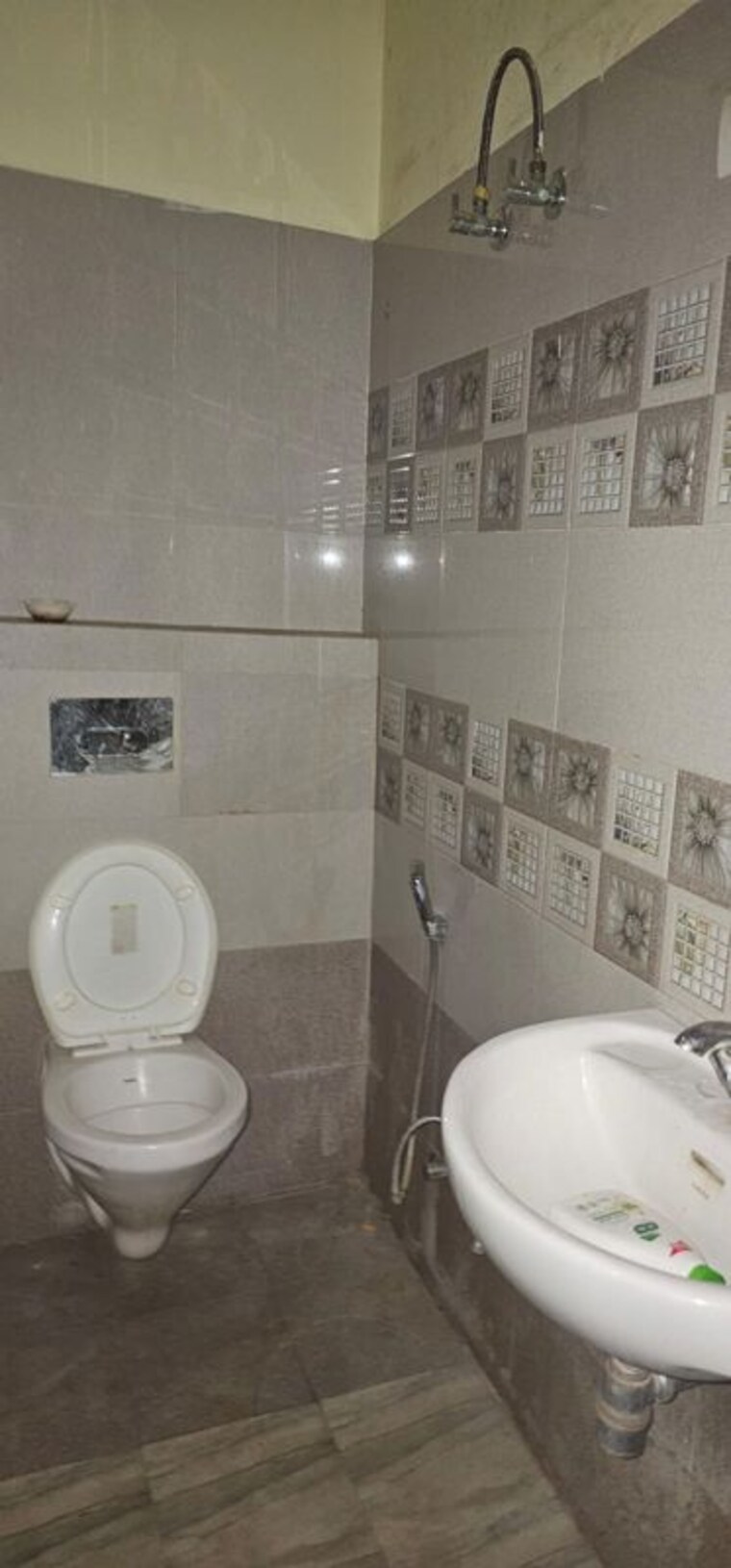 Bathroom, sarai shekh 2 Bedroom 1250 Sq.Ft. Independent House In Sarai Shekh Lucknow 10670163