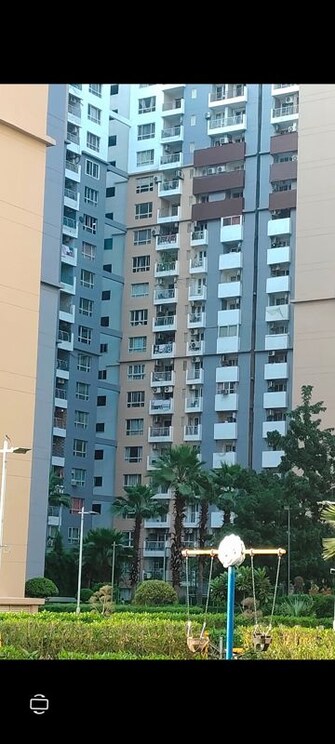 3.5 BHK +Apartment For Rent in Sunworld Vanalika in Sector 107, Noida