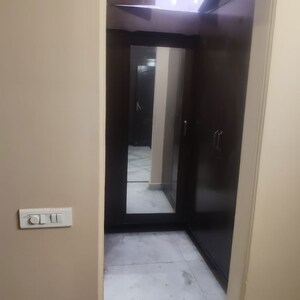 Room in 2.5 BHK Builder Floor at Sector 5 – for Rent