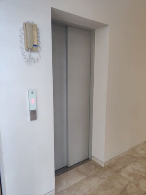 Room in 6 BHK Villa at Embassy Boulevard, Yelahanka – for Rent