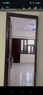1 BHK +  900 Sq.Ft. Builder Floor in Sector 9