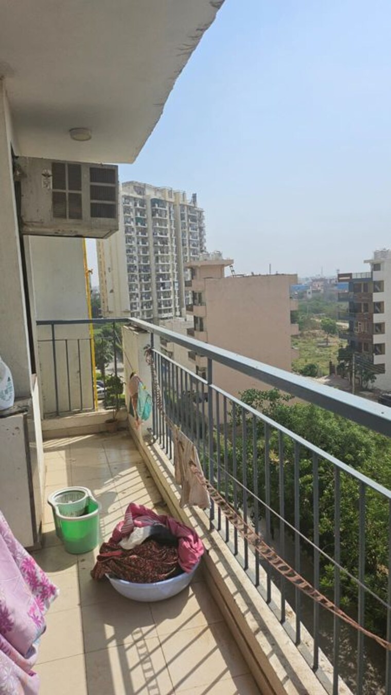 Balcony, corona-optus 2.5 Bedroom 1470 Sq.Ft. Apartment In Sector 37c Gurgaon 10670248
