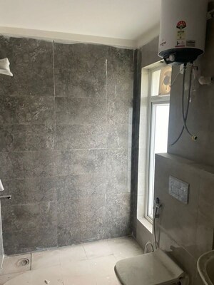 Bathroom in 2.5 BHK Apartment at Pareena Micasa, Sector 68 – for Rent