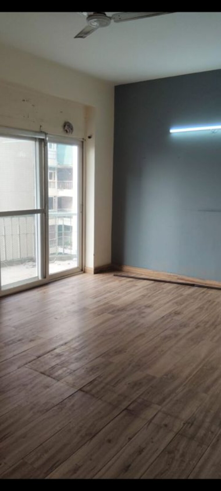 Room, mahagun-maple 4 Bedroom 2400 Sq.Ft. Apartment In Sector 50 Noida 10670260