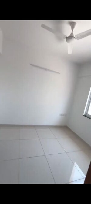 Room in 2 BHK Apartment at Nambiar Millennia, Sarjapur Road – for Rent