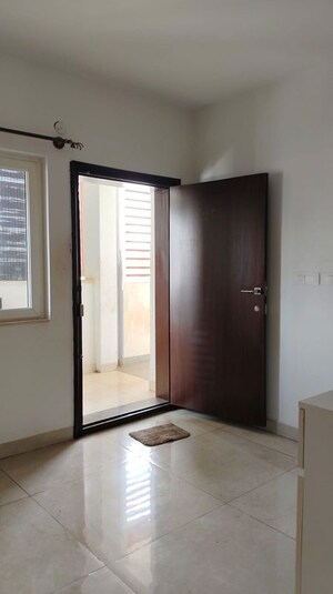 Room in 4 BHK Apartment at Sterling Southend, Jayanagar – for Rent