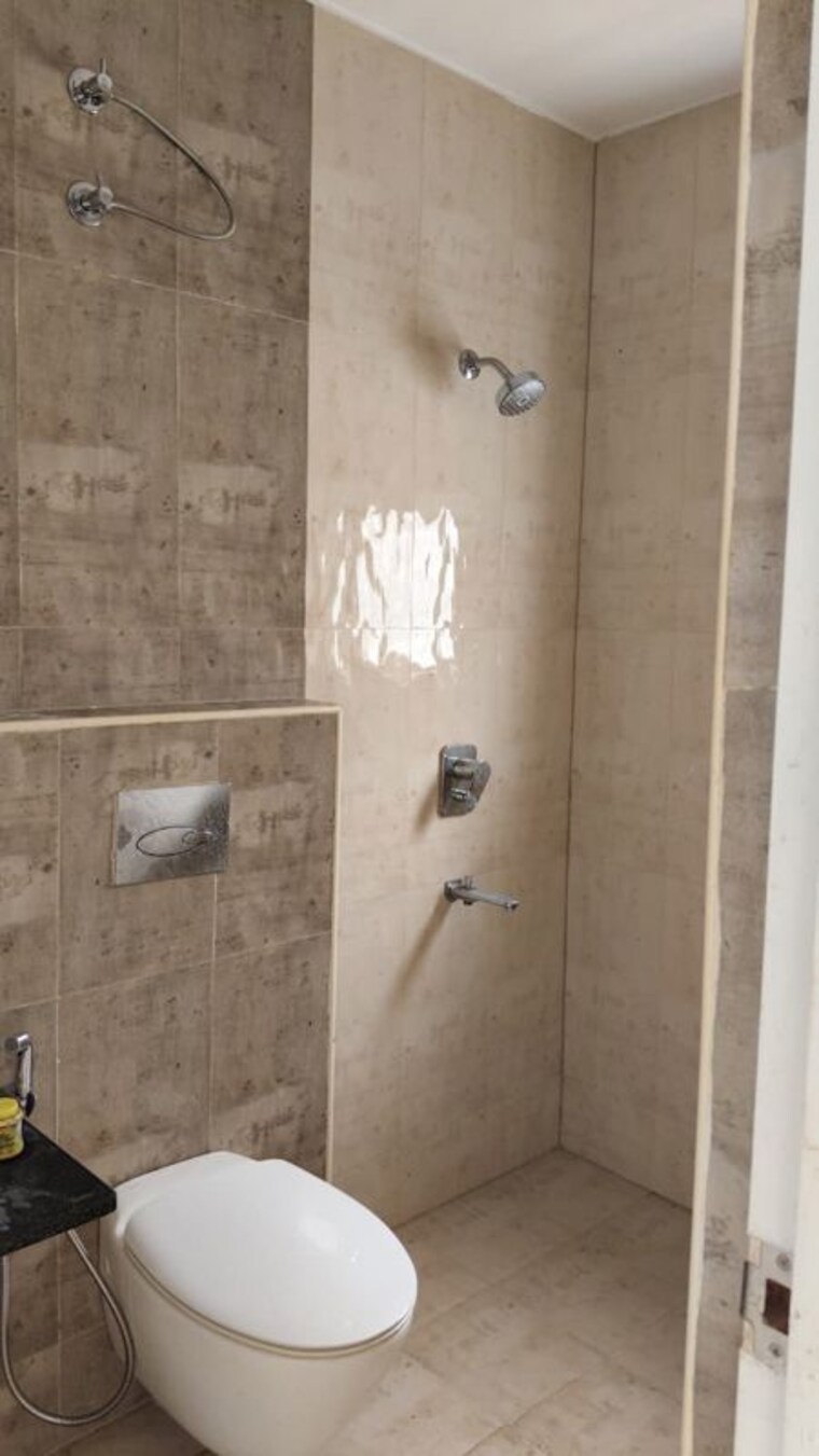 Bathroom, sterling-southend 4 Bedroom 2400 Sq.Ft. Apartment In Jayanagar Bangalore 10670299