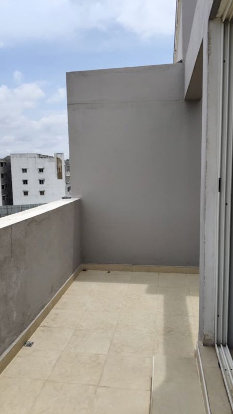 Balcony, sterling-southend 4 Bedroom 2400 Sq.Ft. Apartment In Jayanagar Bangalore 10670299