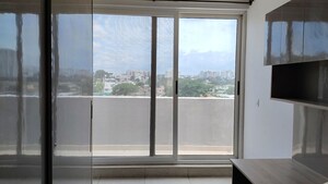 Room in 4 BHK Apartment at Sterling Southend, Jayanagar – for Rent