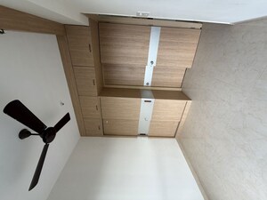 Room in 1 BHK Apartment at Ruparel Nova, Wadala – for Rent