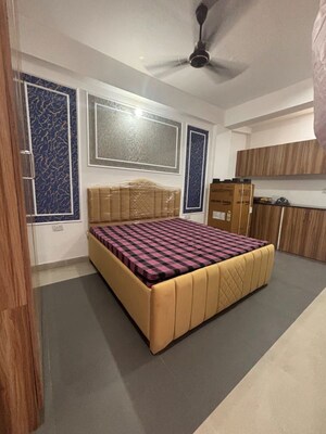 1 RK Builder Floor For Rent in Sector 40