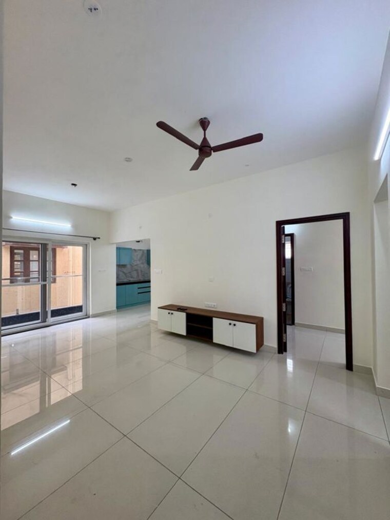 Room, hsr layout 2 Bedroom 1100 Sq.Ft. Apartment In Hsr Layout Bangalore 10670316