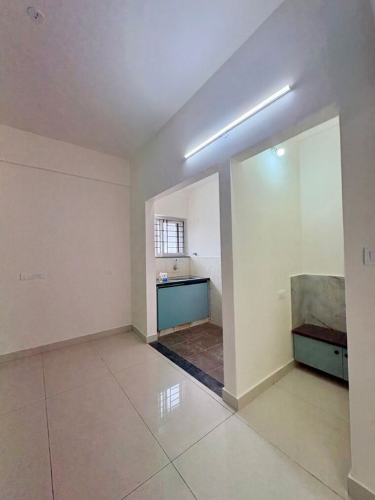 Room, hsr layout 2 Bedroom 1100 Sq.Ft. Apartment In Hsr Layout Bangalore 10670316