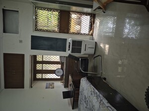 1 RK Apartment For Rent in Mayur Vihar