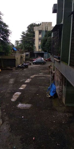 Parking in 1 RK Apartment at Raheja Complex Majiwada, Majiwada – for Rent