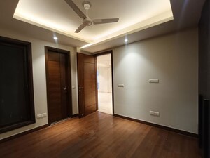 Room in 4 BHK Builder Floor at East Of Kailash – for Rent