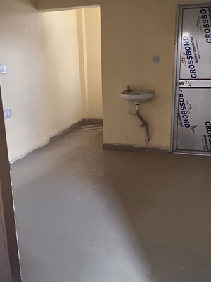 Room in 1 RK Independent House at Jagdeo Path – for Rent