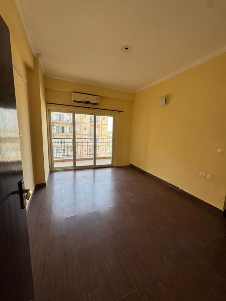Bedroom, mahagun-moderne 3 Bedroom 1900 Sq.Ft. Apartment In Sector 78 Noida 10670360