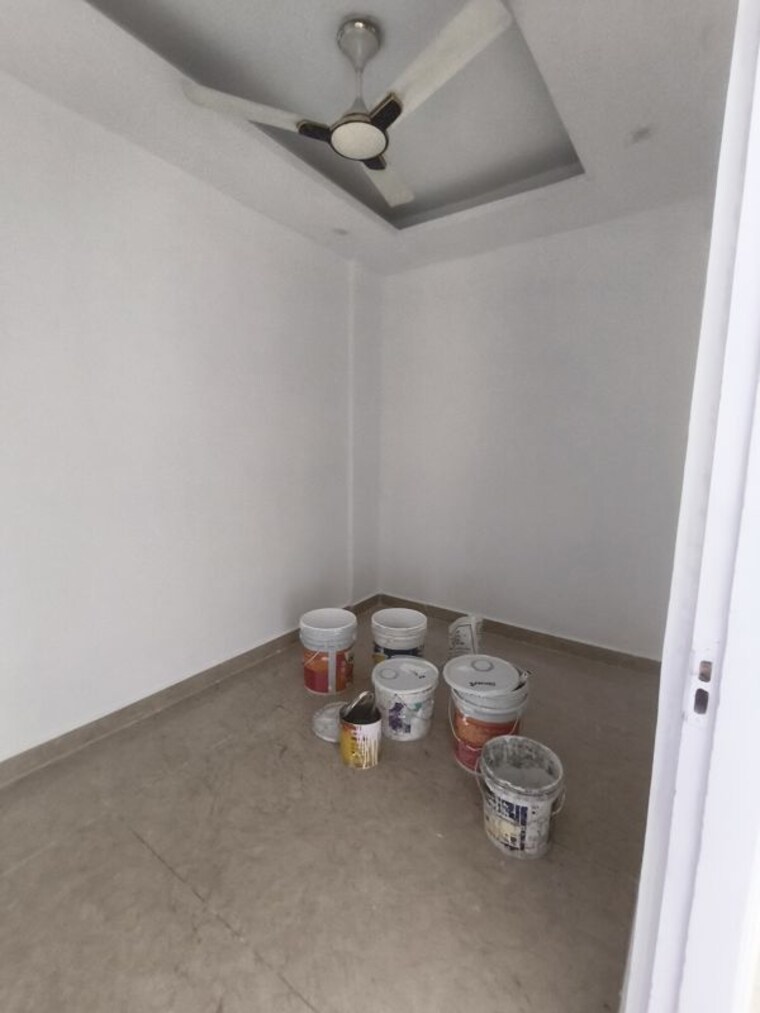 Room, panchsheel enclave 3.5 Bedroom 217 Sq.Ft. Apartment In Panchsheel Enclave Zirakpur 10670363